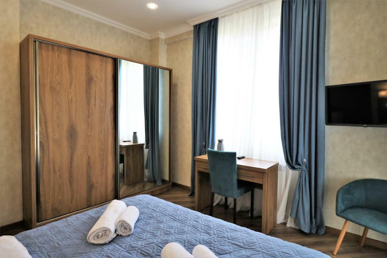 Luxury Aparthotel 5Rooms In Tbilisi Center 외부 사진