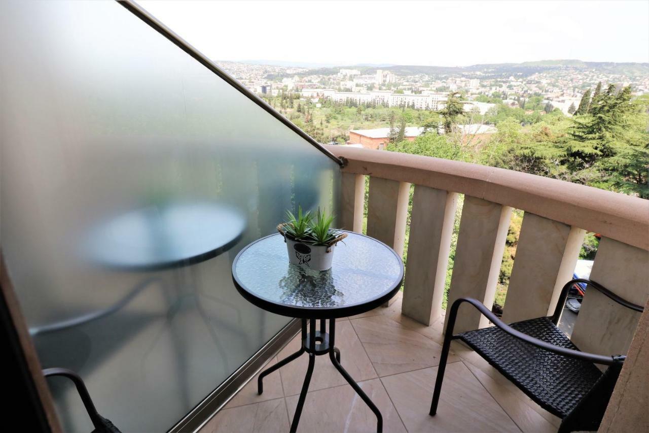 Luxury Aparthotel 5Rooms In Tbilisi Center 외부 사진